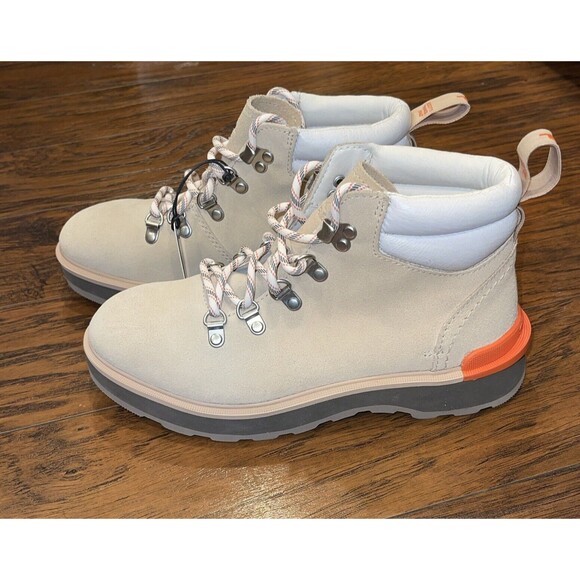 Sorel Shoes - New Sorel Women's SIZE 7.5 Hi-Line Waterproof Hiker Boots